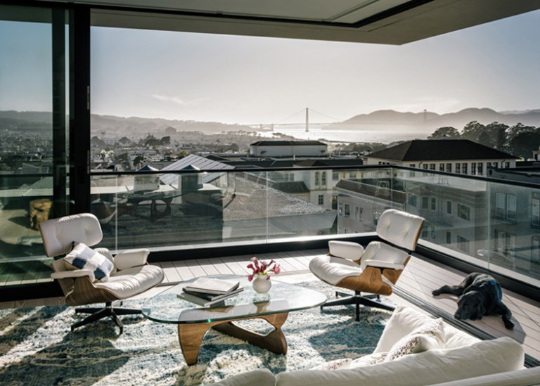 Butterfly-House_landscaping_Surfacedesign-Inc_John-Maniscalco-Architecture_dezeen_784_0